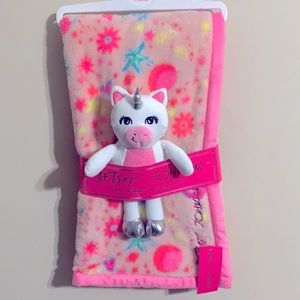 Betsey Johnson unicorn w. baby blanket